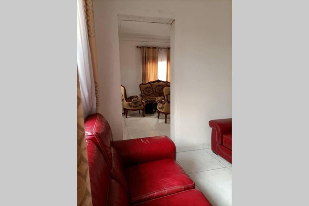 Residence Jeanne A Yaounde Odza Messamengo Ngoại thất bức ảnh