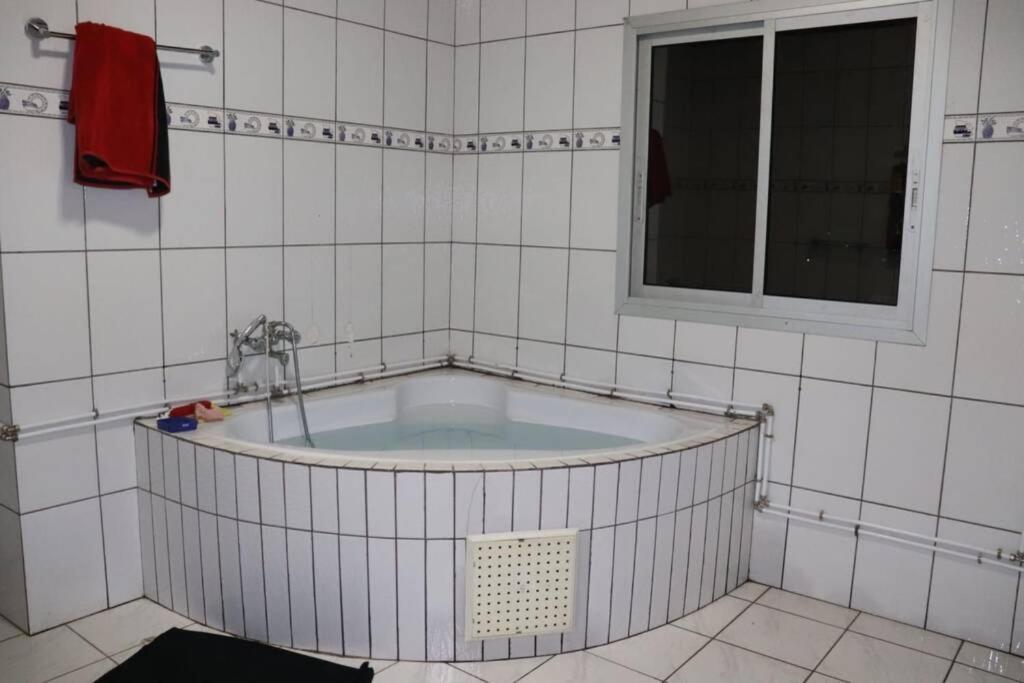 Residence Jeanne A Yaounde Odza Messamengo Ngoại thất bức ảnh