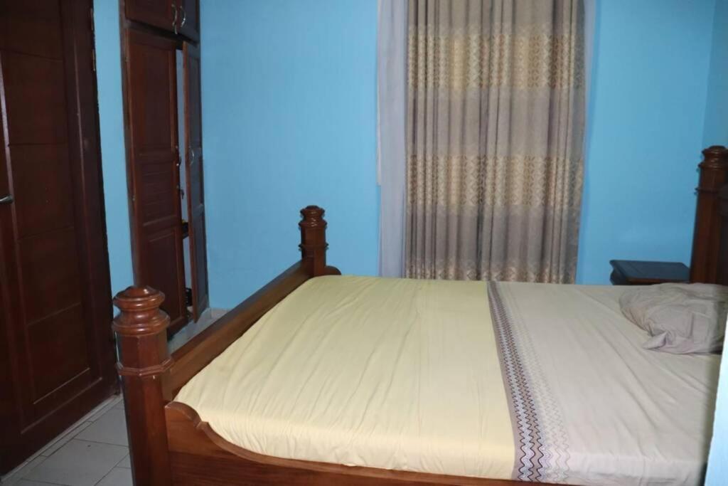 Residence Jeanne A Yaounde Odza Messamengo Ngoại thất bức ảnh